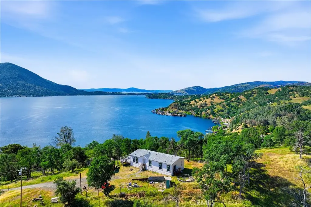 2950 Mira Vista Lane, Clearlake, CA — listing photo 1