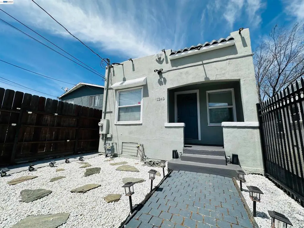 Single Family Residence for sale at 1249 88TH AVE, Oakland, CA featuring 2 beds and 2 baths