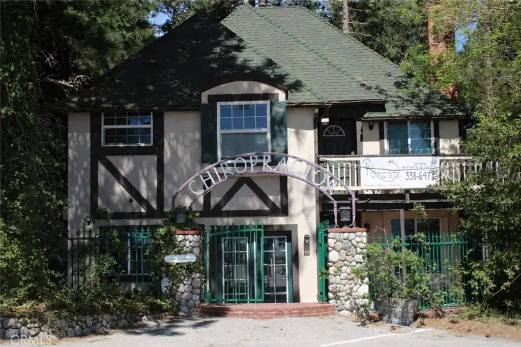 25268 Highway 18, Crestline, CA — listing photo 1