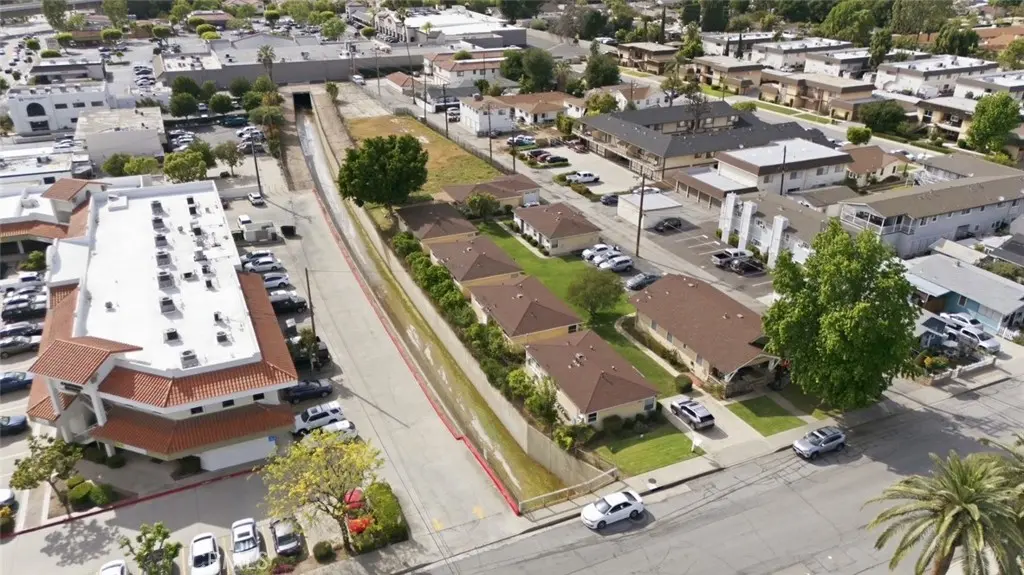 121 N Pennsylvania Avenue, Glendora, CA — listing photo 1