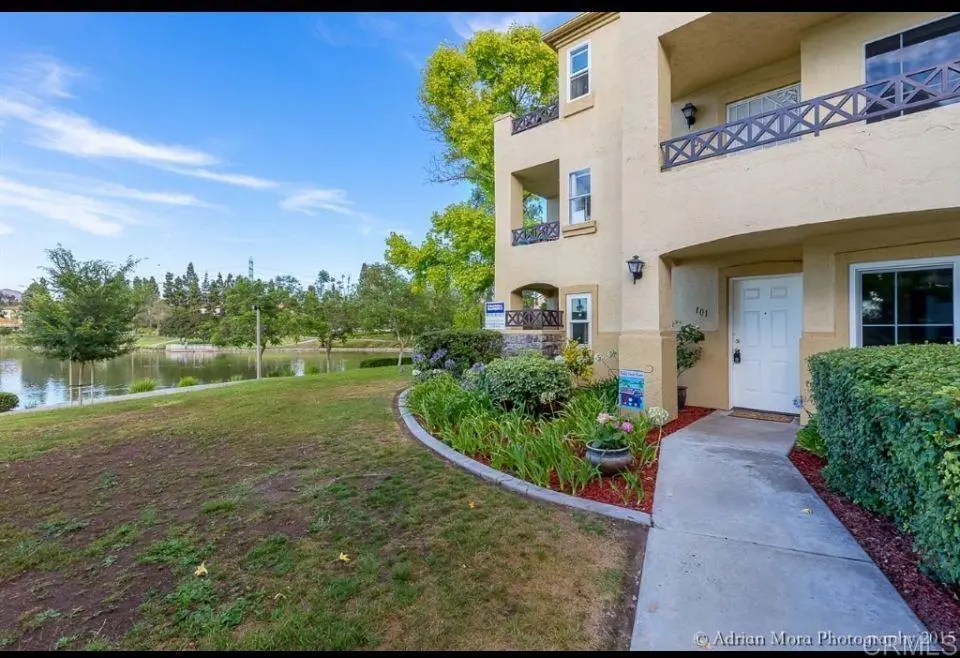 Condominium for sale at 783 Brookstone Road 101, Chula Vista, CA featuring 3 beds and 2 baths