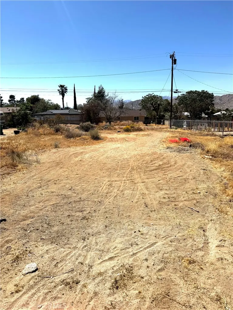7572 Church, Yucca Valley, CA — listing photo 1