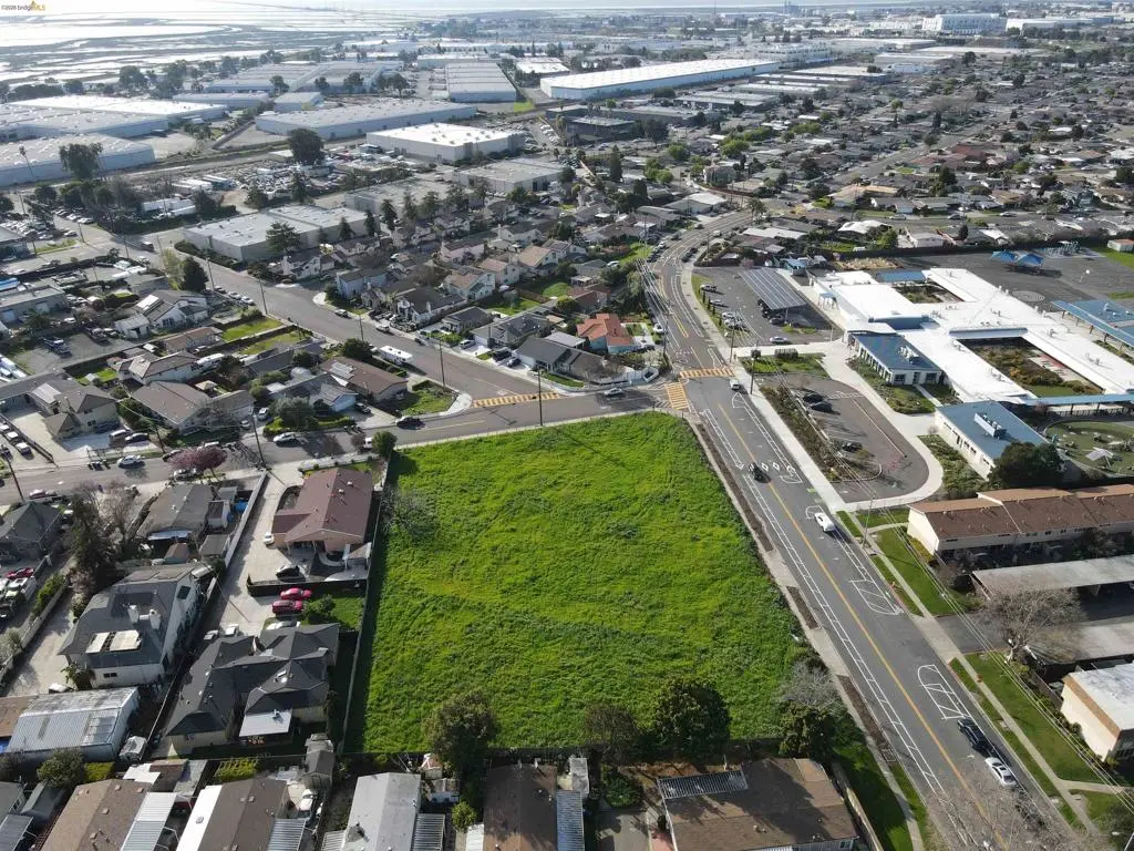 000 Arf, Hayward, CA — listing photo 1