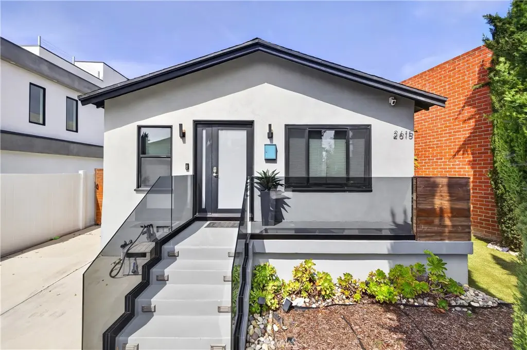 Single Family Residence for sale at 2615 Clyde, Los Angeles, CA featuring 2 beds and 2 baths