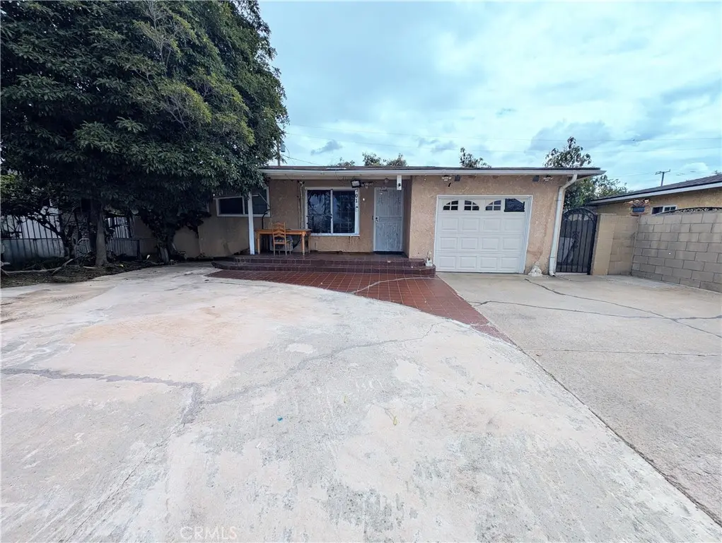 701 N Sunset Street, Santa Ana, CA — listing photo 1