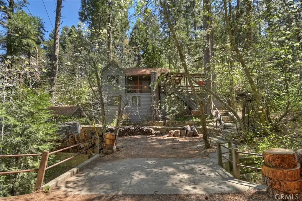 851 Cottage Grove, Lake Arrowhead, CA — listing photo 1
