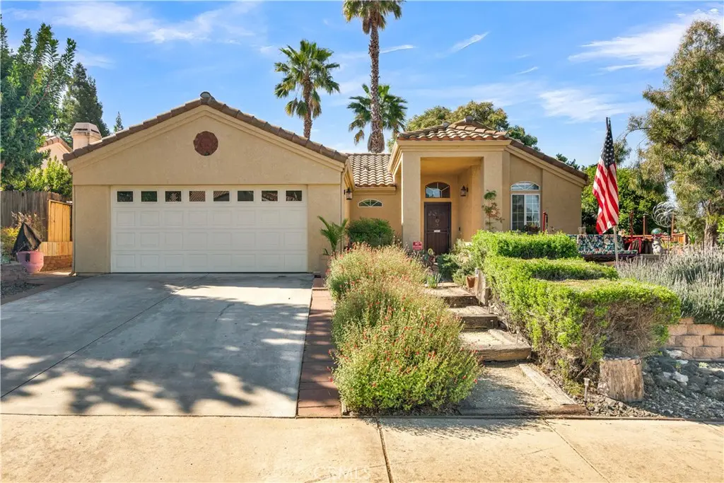 102 Via Promesa, Paso Robles, CA — listing photo 1