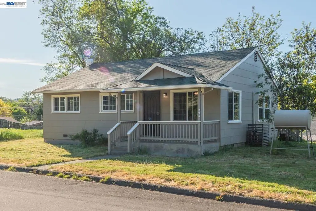 293 First Ave, Lewiston, CA — listing photo 1
