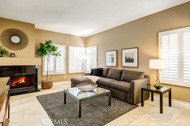 Residential Lease for rent at 2439 Paseo Circulo, Tustin, Orange County, CA featuring 3 beds and 3 baths