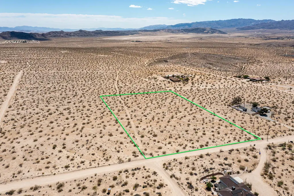 140 Rice Avenue, Joshua Tree, CA — listing photo 1