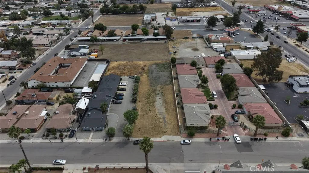 126 E 6th, San Jacinto, CA — listing photo 1