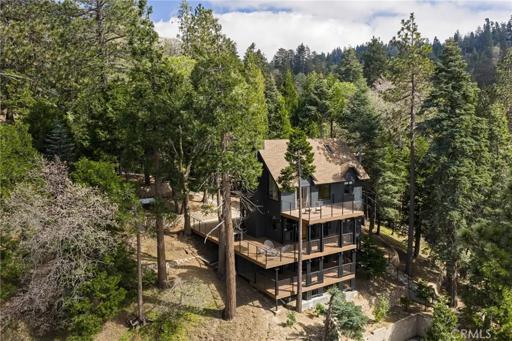 413 Cimarron, Lake Arrowhead, CA — listing photo 1