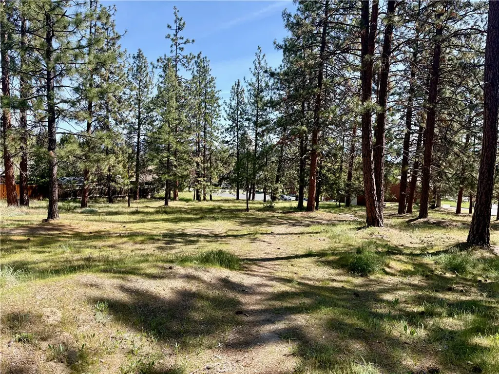 0 s Lang Way, Yreka, CA — listing photo 1