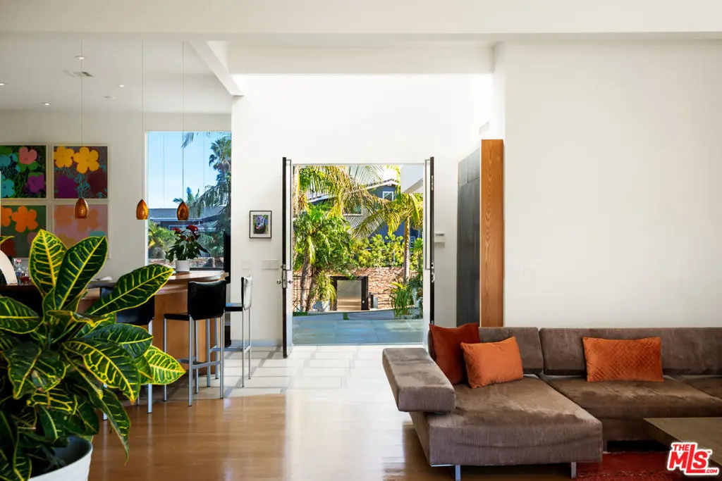 817 ENCHANTED Way, Pacific Palisades, CA — listing photo 1
