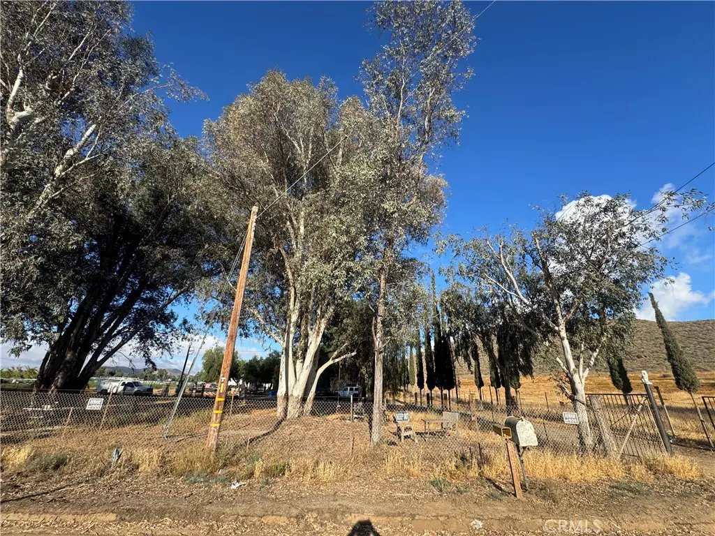 28265 California, Winchester, CA — listing photo 1