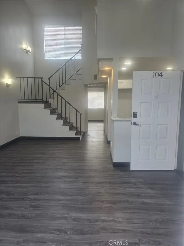 11150 Glenoaks 104, Pacoima, CA — listing photo 1