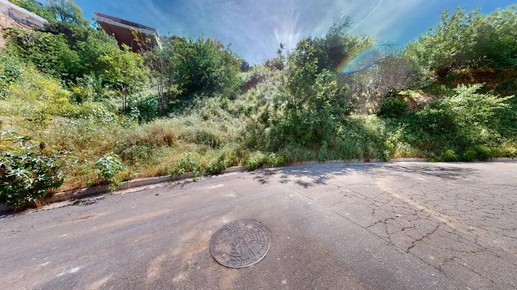 3810 Knobhill Drive, Sherman Oaks, CA — listing photo 1