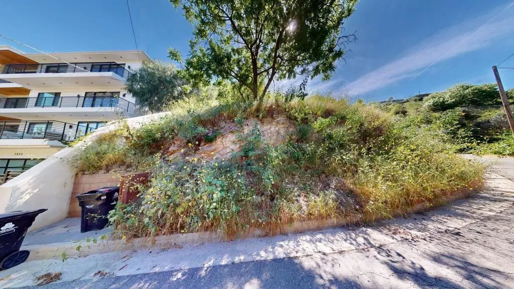 3800 Knobhill Drive, Sherman Oaks, CA — listing photo 1