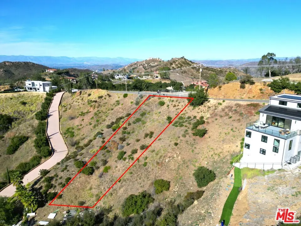 795 Latigo, Malibu, CA — listing photo 1