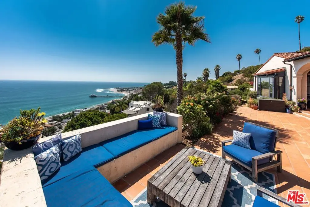 22800 Beckledge Terrace, Malibu, CA — listing photo 1