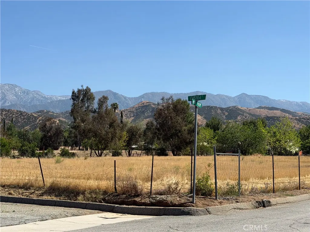 35392 Mountain View, Yucaipa, CA — listing photo 1