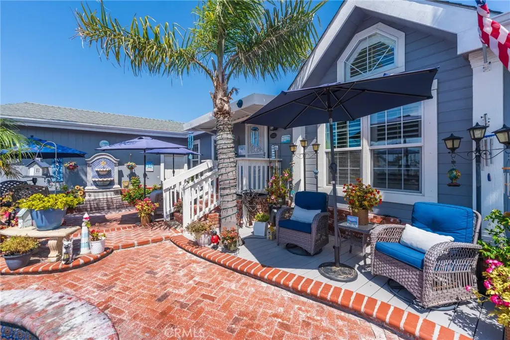 21851 Newland 268, Huntington Beach, CA — listing photo 1