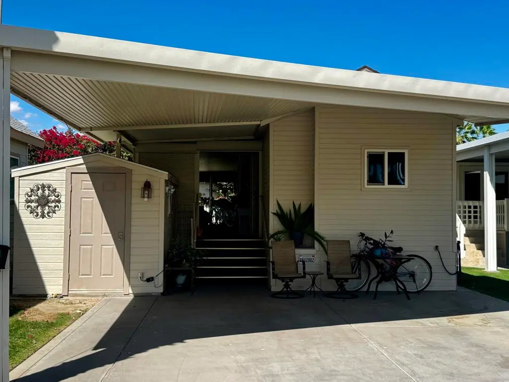 Manufactured In Park for sale at 84136 Avenue 44 612, Indio, CA featuring 1 bed and 1 bath