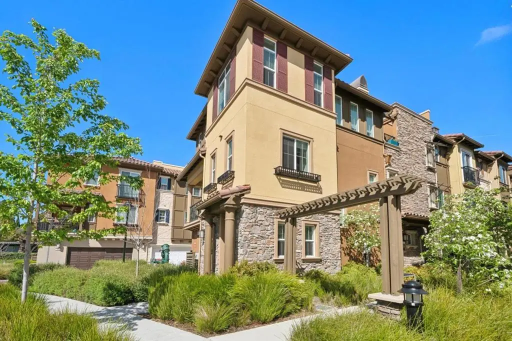 663 Alamo Court, Mountain View, CA — listing photo 1