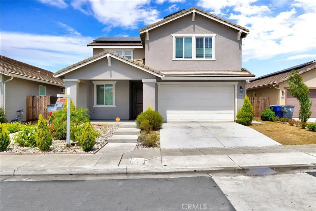 6118 E Berkeley, Fresno, CA — listing photo 1