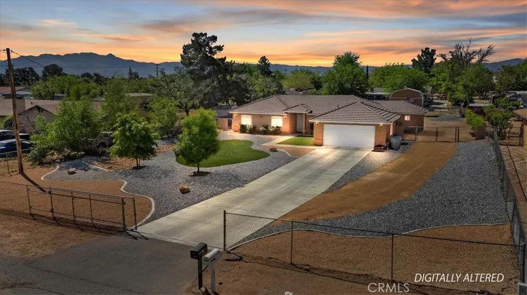 16461 Fremontia, Hesperia, CA — listing photo 1