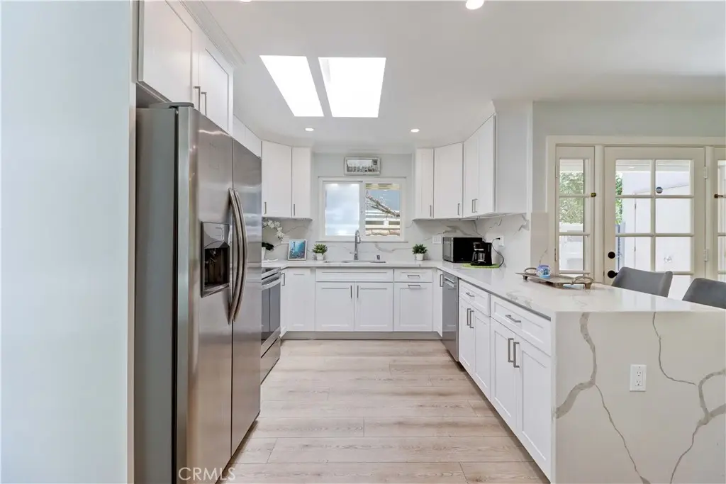 2305 C Via Puerta, Laguna Woods, CA — listing photo 1