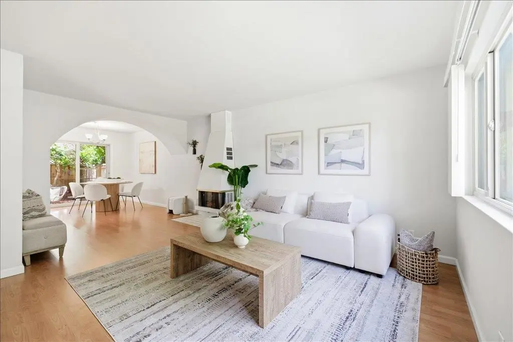 436 Sierra Vista Avenue 8, Mountain View, CA — listing photo 1