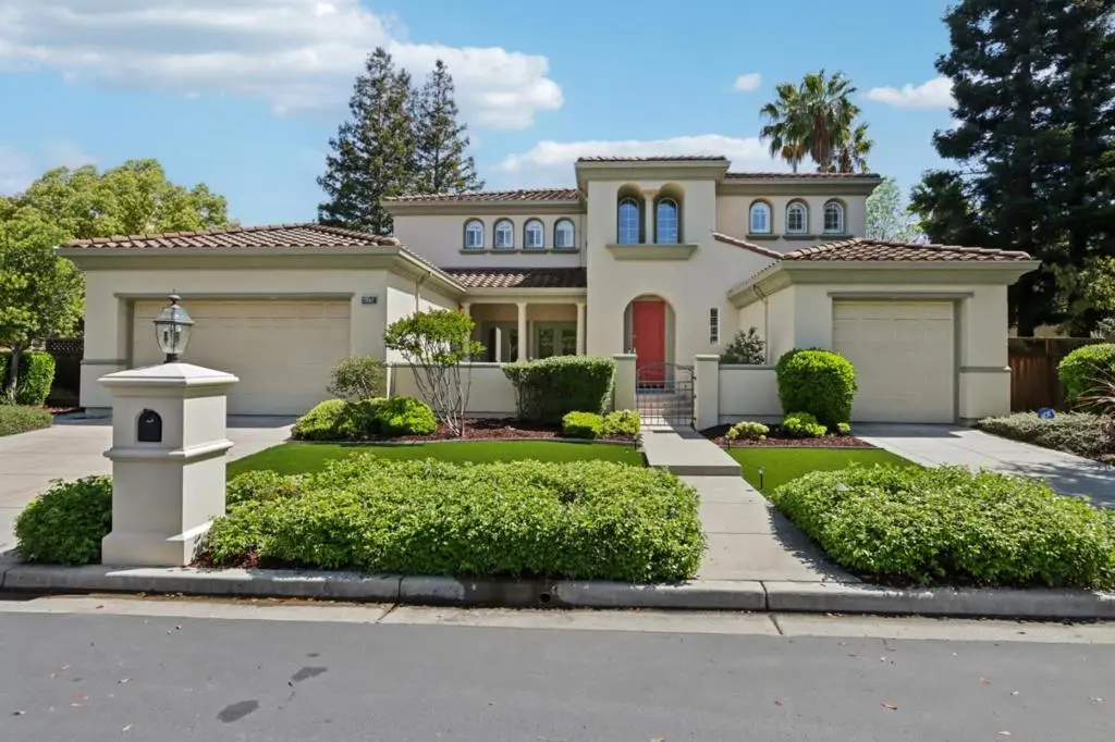 Single Family Residence for sale at 5867 Gleneagles Circle, San Jose, CA featuring 4 beds and 5 baths