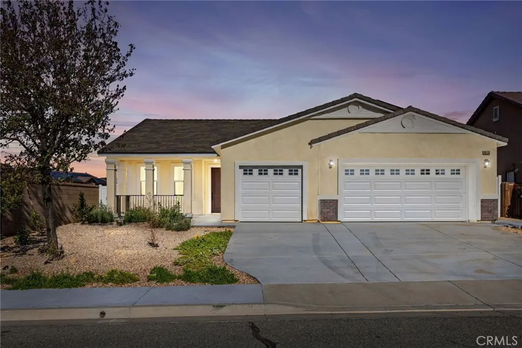 8575 Stockton Avenue, Hesperia, CA — listing photo 1