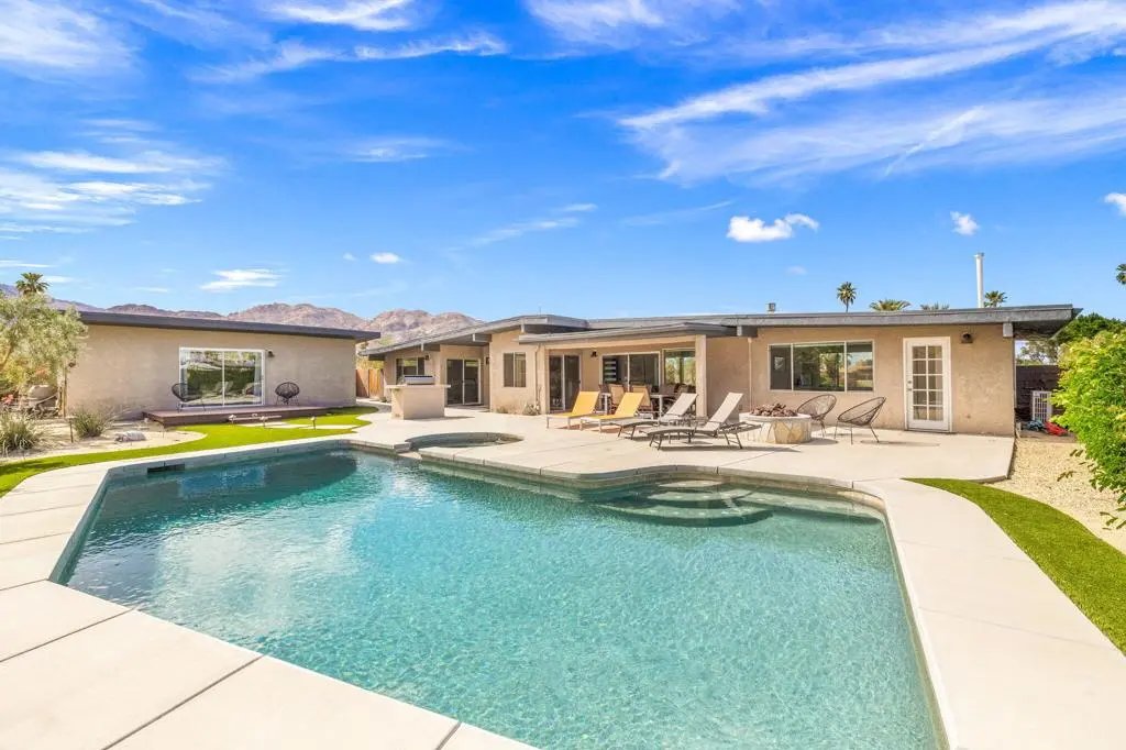 Residential Lease for rent at 73409 Little Bend Trail, Palm Desert, Riverside County, CA featuring 3 beds and 3 baths