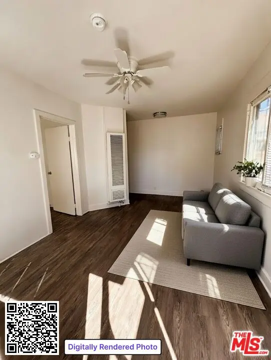 Residential Lease for rent at 1187 W 37th Drive 1191, Los Angeles, Los Angeles County, CA featuring 1 bed and 1 bath