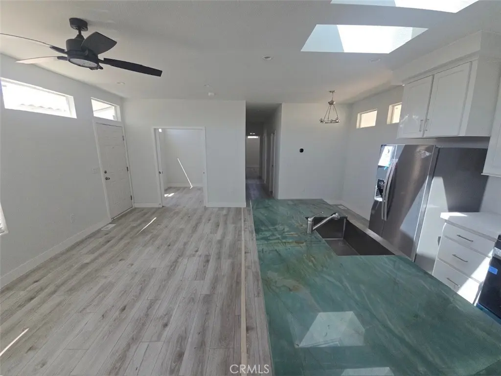 432 S Harbor Boulevard 1010, Santa Ana, CA — listing photo 1