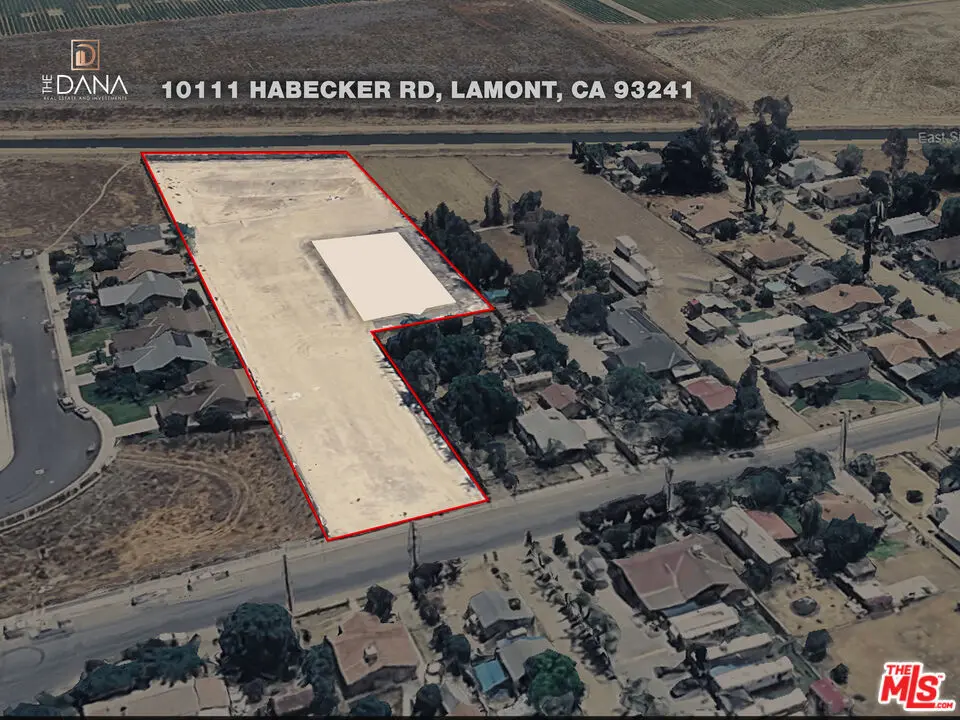 10111 Habecker Road, Lamont, CA — listing photo 1