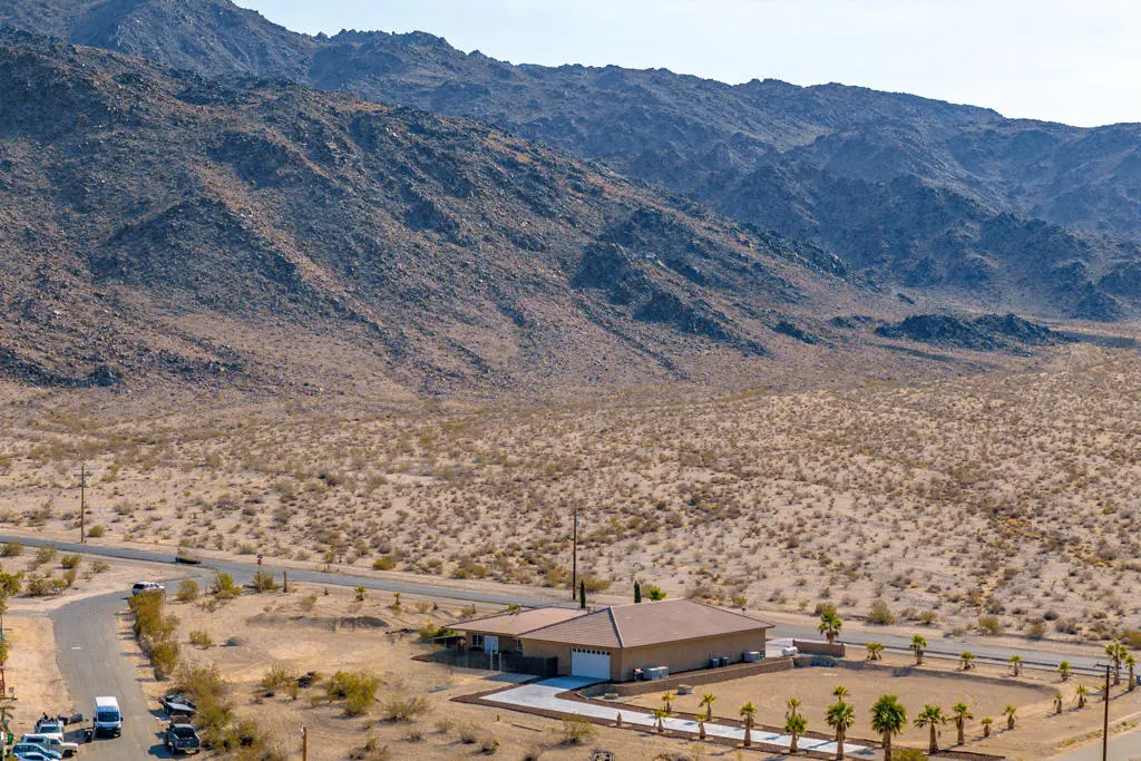 7225 Adobe Road, 29 Palms, CA — listing photo 1