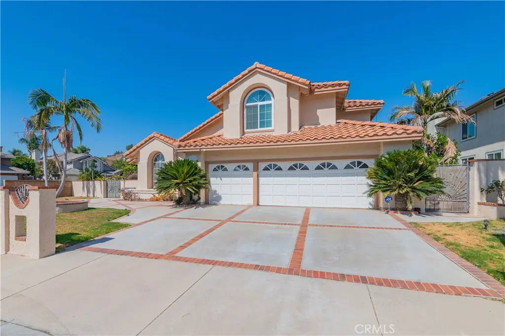 28105 Hollyberry Lane, Yorba Linda, CA — listing photo 1