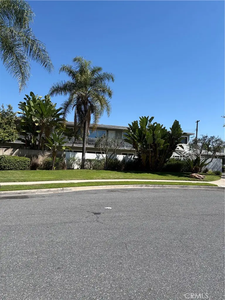 Apartment for sale at 445 W Front Street, Covina, CA