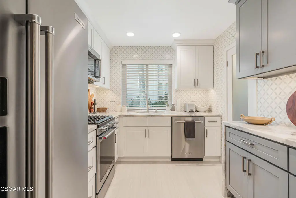 31556 Agoura Road 2, Westlake Village, CA — listing photo 1