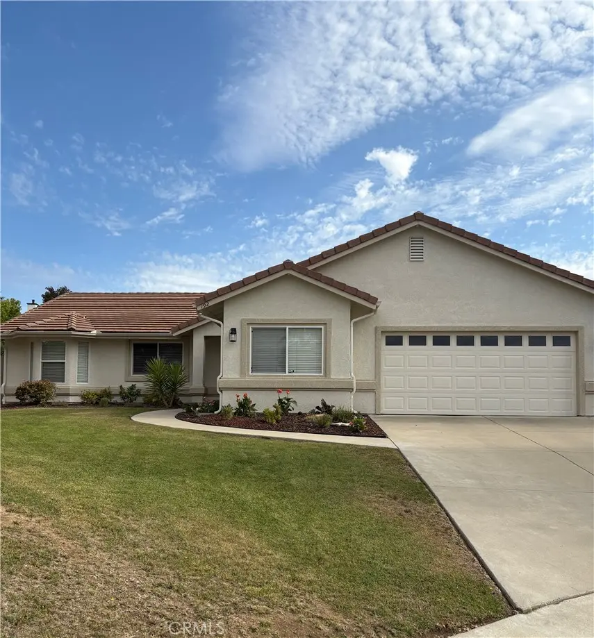 Single Family Residence for sale at 192 Cardinal Way, Paso Robles, CA featuring 3 beds and 3 baths