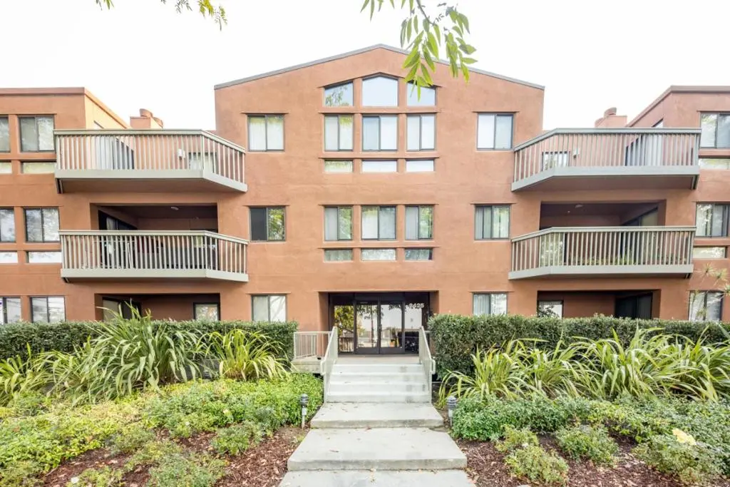 2425 S Norfolk Street 204, San Mateo, CA — listing photo 1