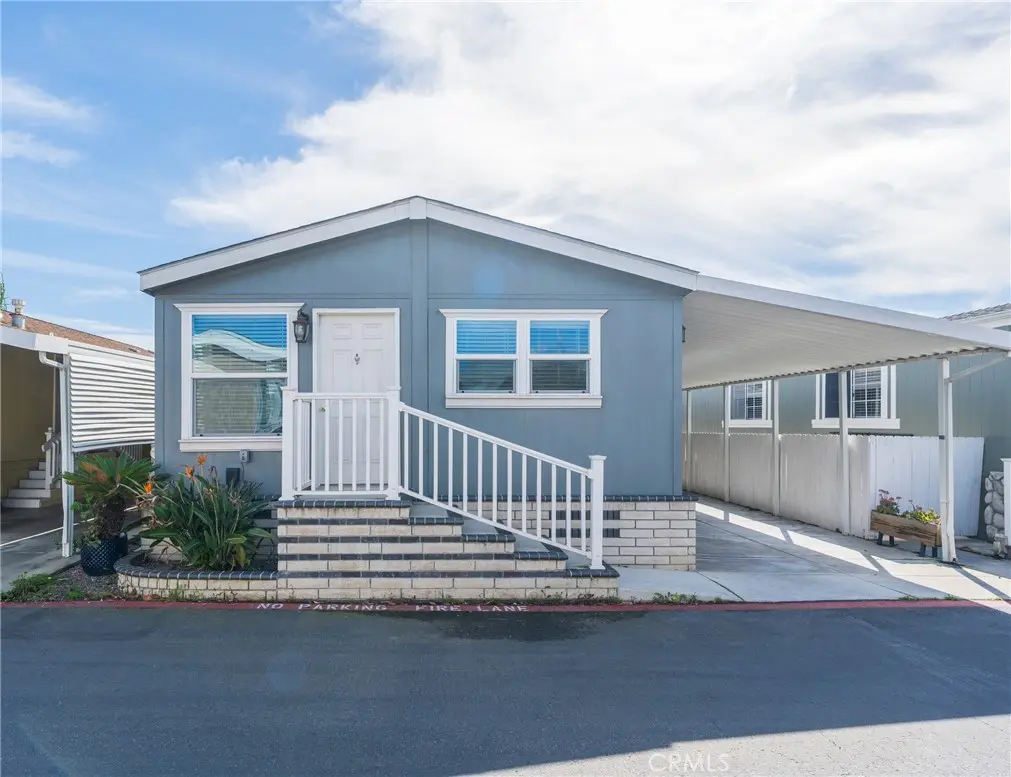 21851 Newland Street 214, Huntington Beach, CA — listing photo 1
