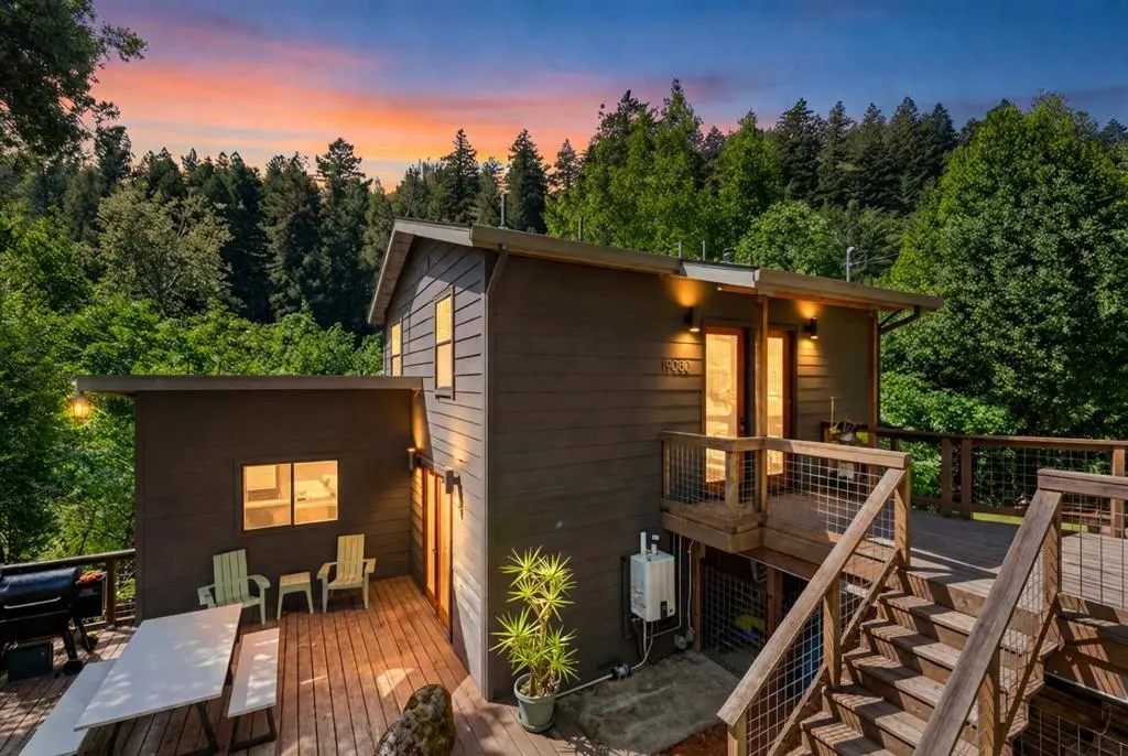 Single Family Residence for sale at 19060 Laurel Drive, Los Gatos, CA featuring 2 beds and 3 baths
