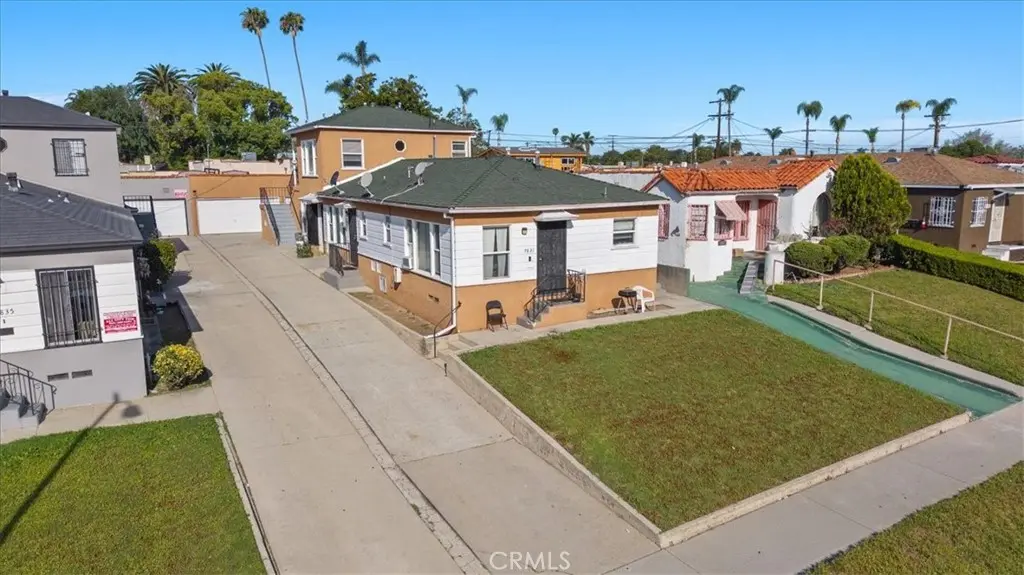 Quadruplex for sale at 7831 S Normandie, Los Angeles, CA