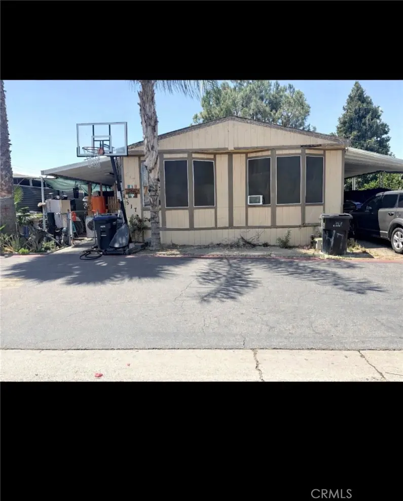 Manufactured In Park for sale at 1097 N State 517, Hemet, CA featuring 3 beds and 2 baths