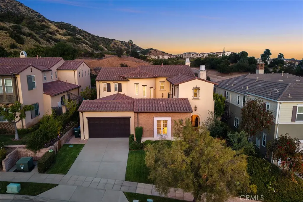 510 E Viewcrest, Azusa, CA — listing photo 1