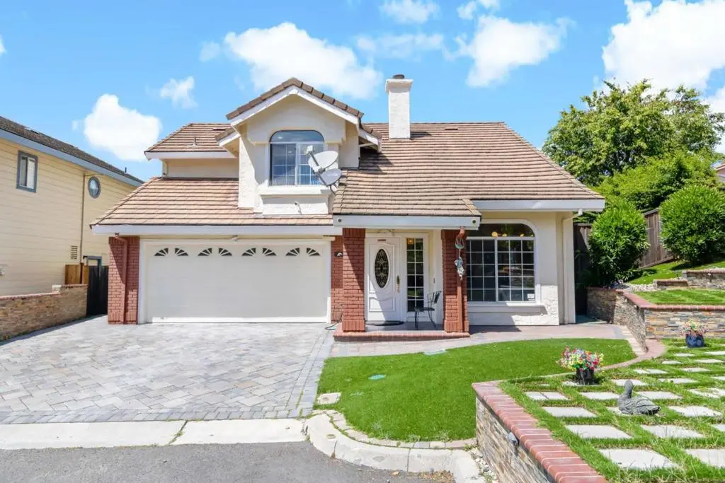 Single Family Residence for sale at 3389 Brook Leaf Court, San Jose, CA featuring 3 beds and 3 baths